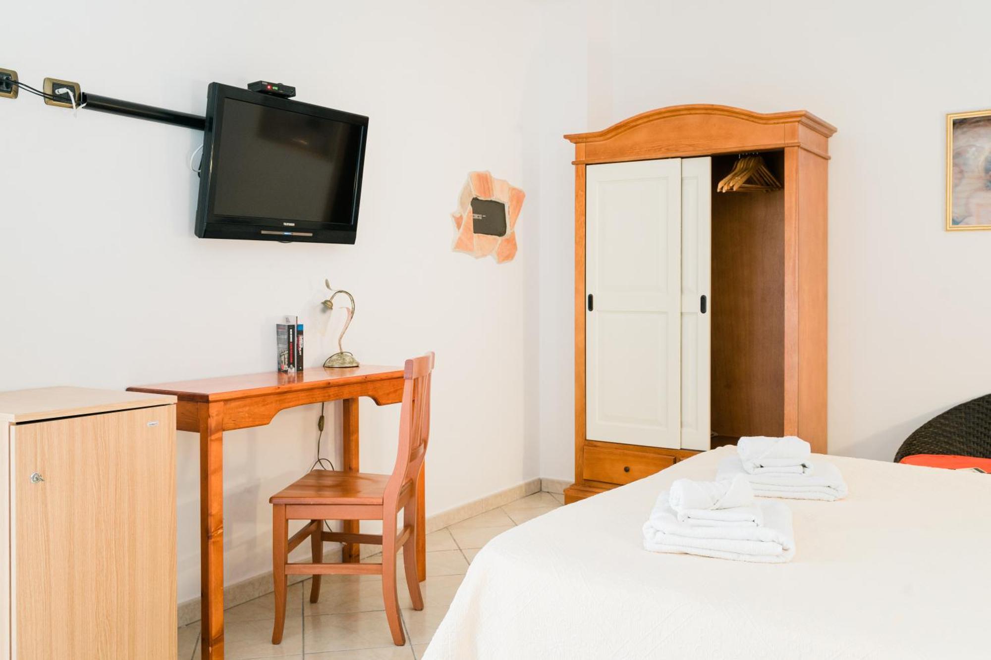 La Marmora Hotel Alghero Buitenkant foto