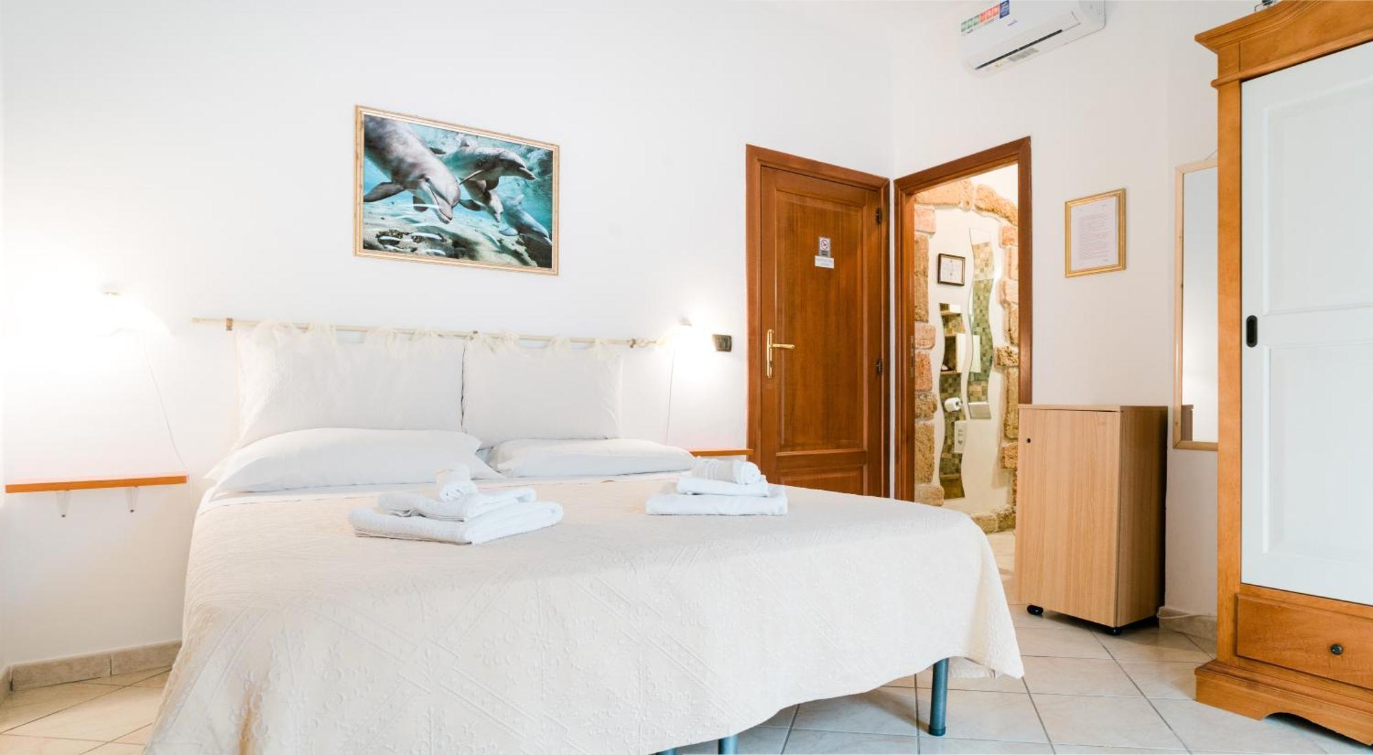 La Marmora Hotel Alghero Buitenkant foto