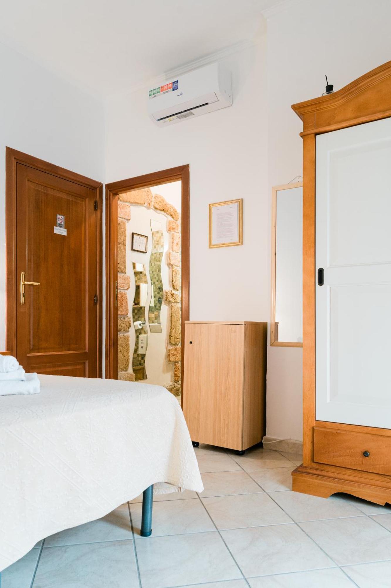 La Marmora Hotel Alghero Buitenkant foto